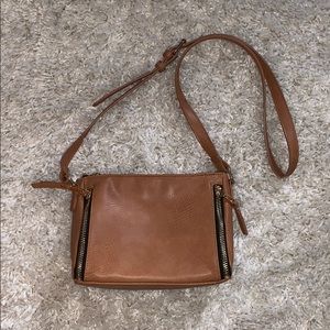 Crossbody bag!